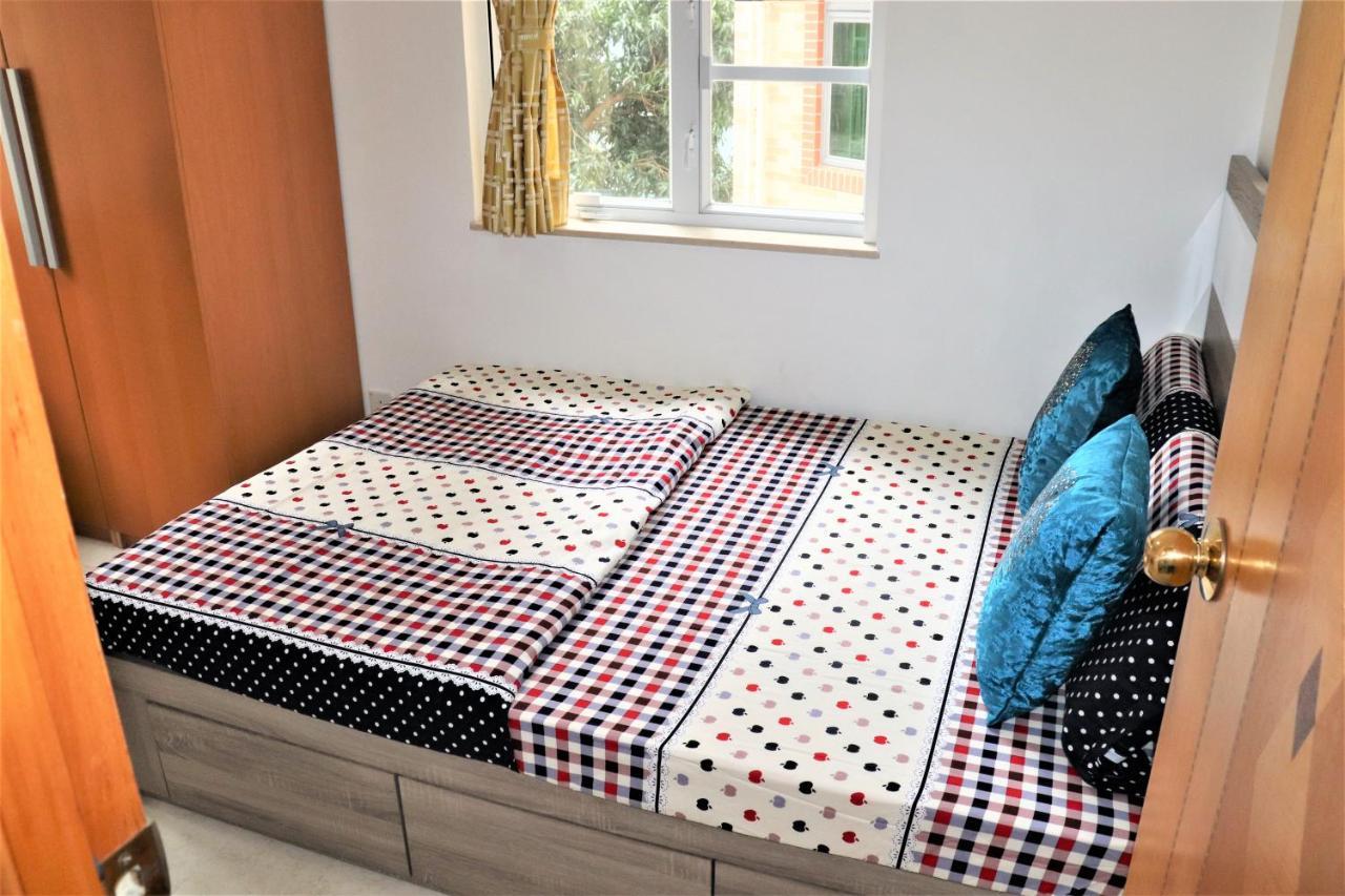Mtr Tung Chung Near Airport Apartment, City Getaway, Pa Mei Village Tung Chung Hong Kong Ngoại thất bức ảnh